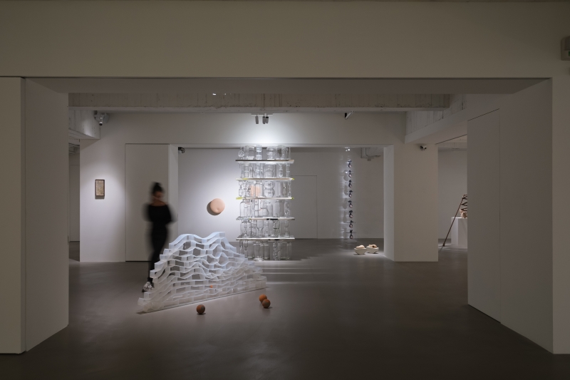 空間投影學:鋪面、夾層、立柱|陳肇彤|國藝會補助成果檔案庫